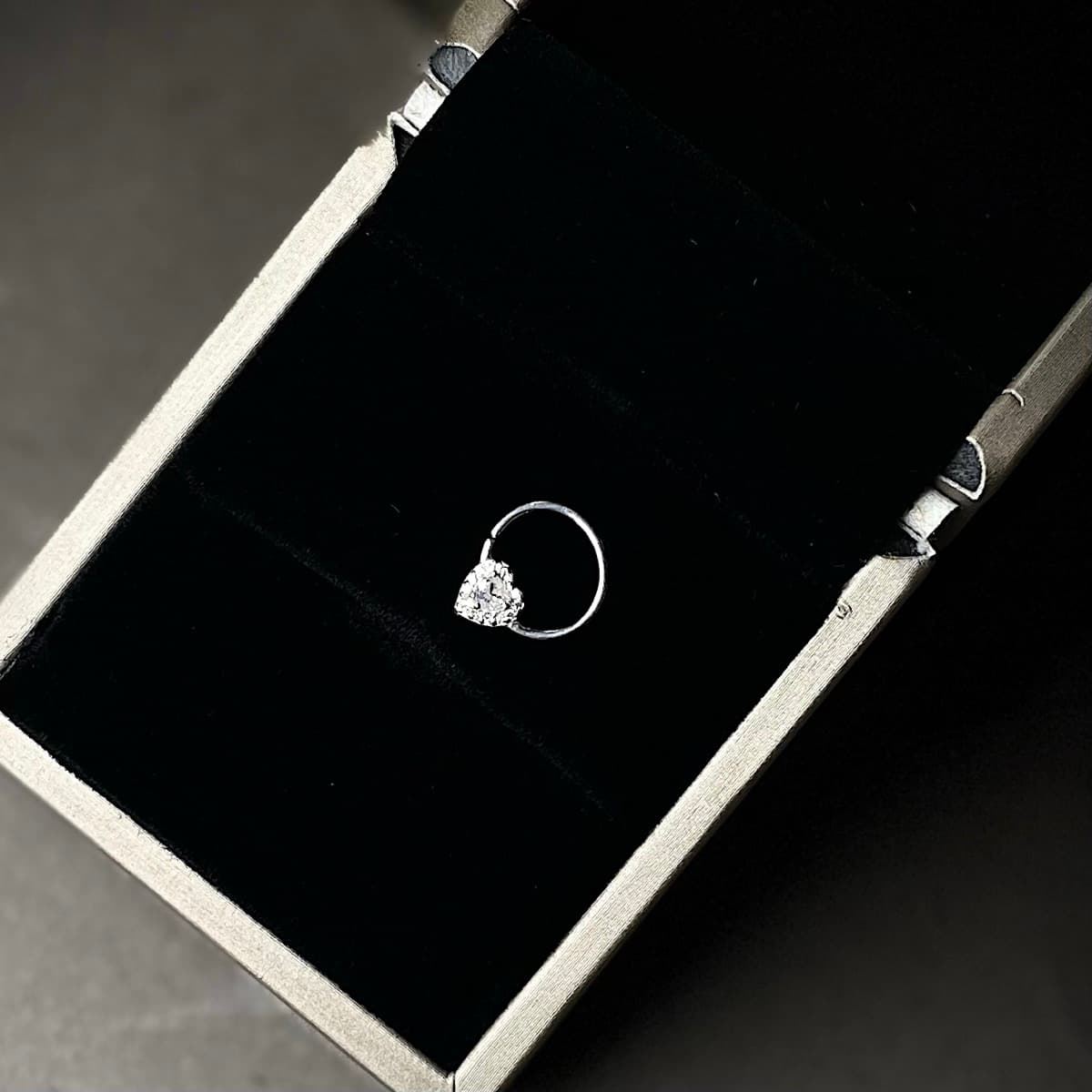 Piercing Argola Coração Cravejada