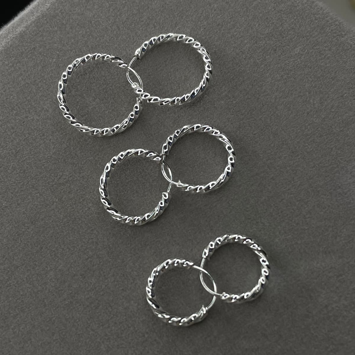Trio de Brincos Argolas Torcidas